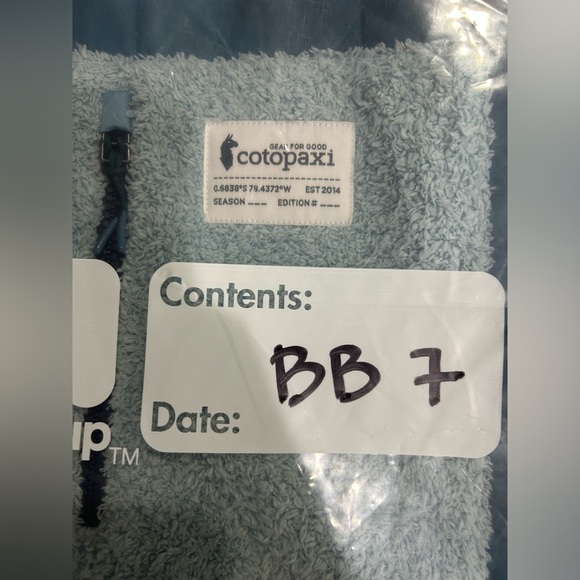 Cotopaxi Women's Medium Trico Hybrid Jacket Abyss Lake Blue NWT Hood Fleece - Picture 13 of 14